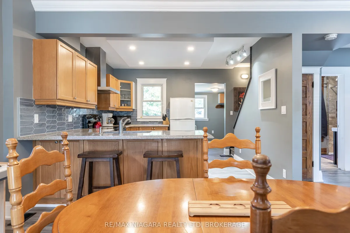 4993 Maple Street, ON L2E 2M7