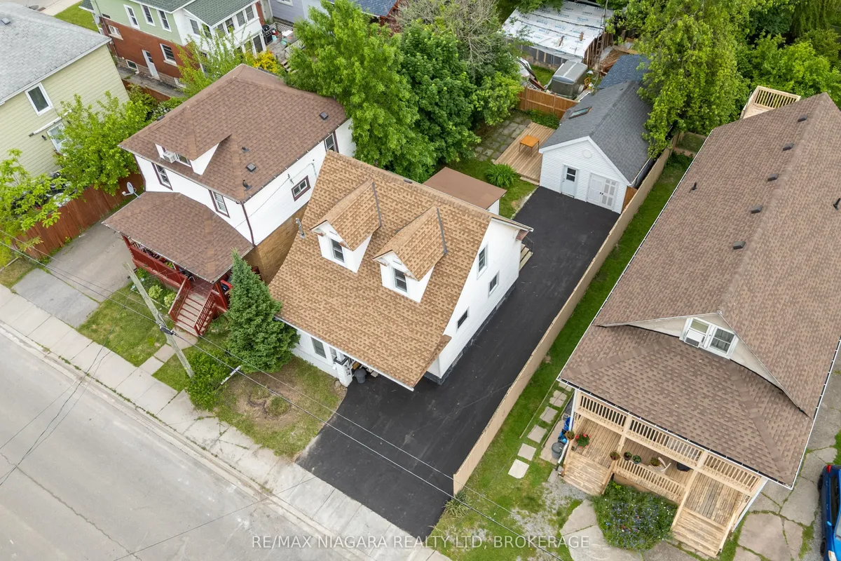 4993 Maple Street, ON L2E 2M7