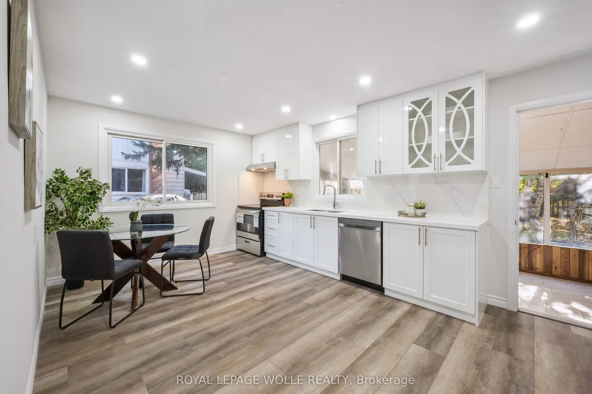 179 Traynor Avenue, ON N2C 1W4