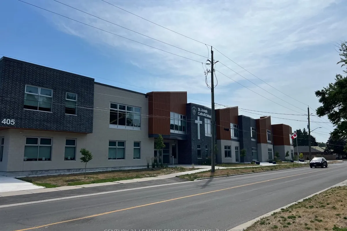 394 Bridge Street, ON K8N 1P8