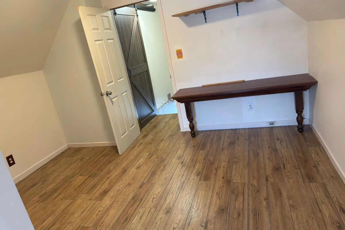 394 Bridge Street, ON K8N 1P8