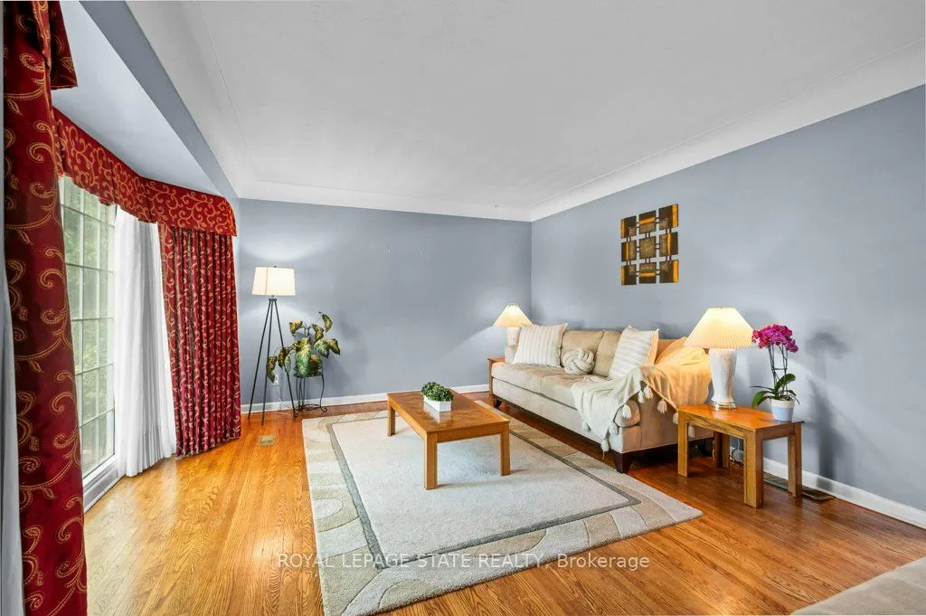 109 West 31st Street, ON L9C 5E8