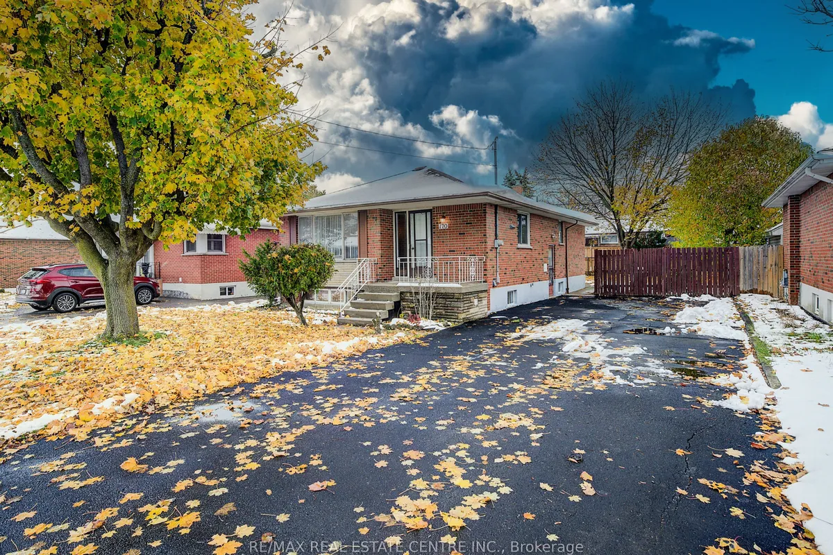 170 Fernwood Crescent, ON L8T 3L4