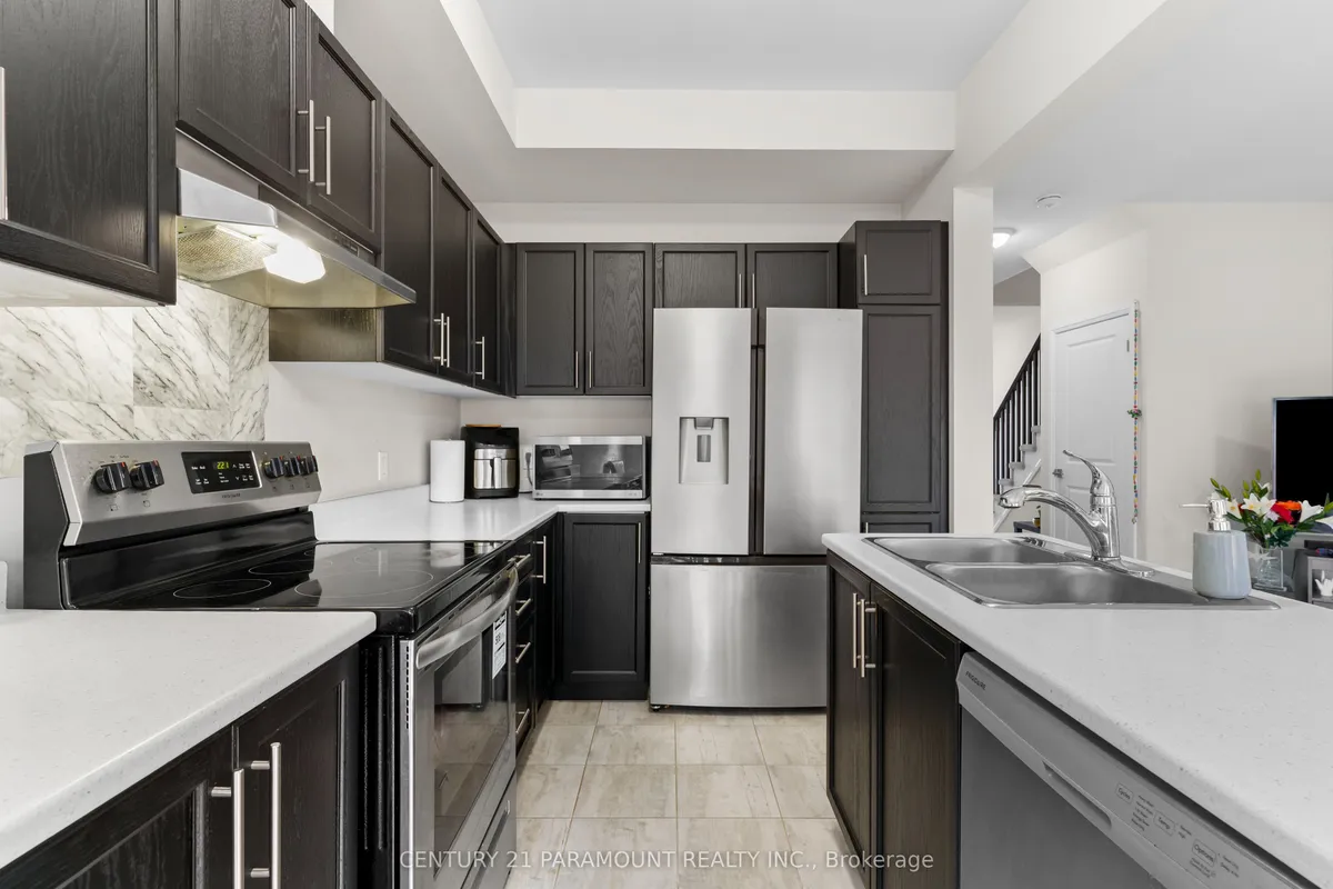 520 Grey Street, ON N3S 0K1