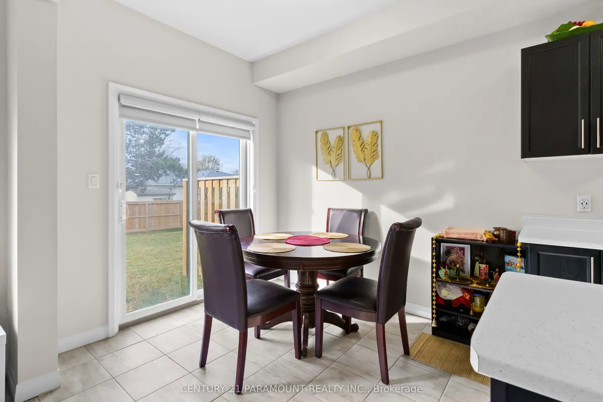 520 Grey Street, ON N3S 0K1