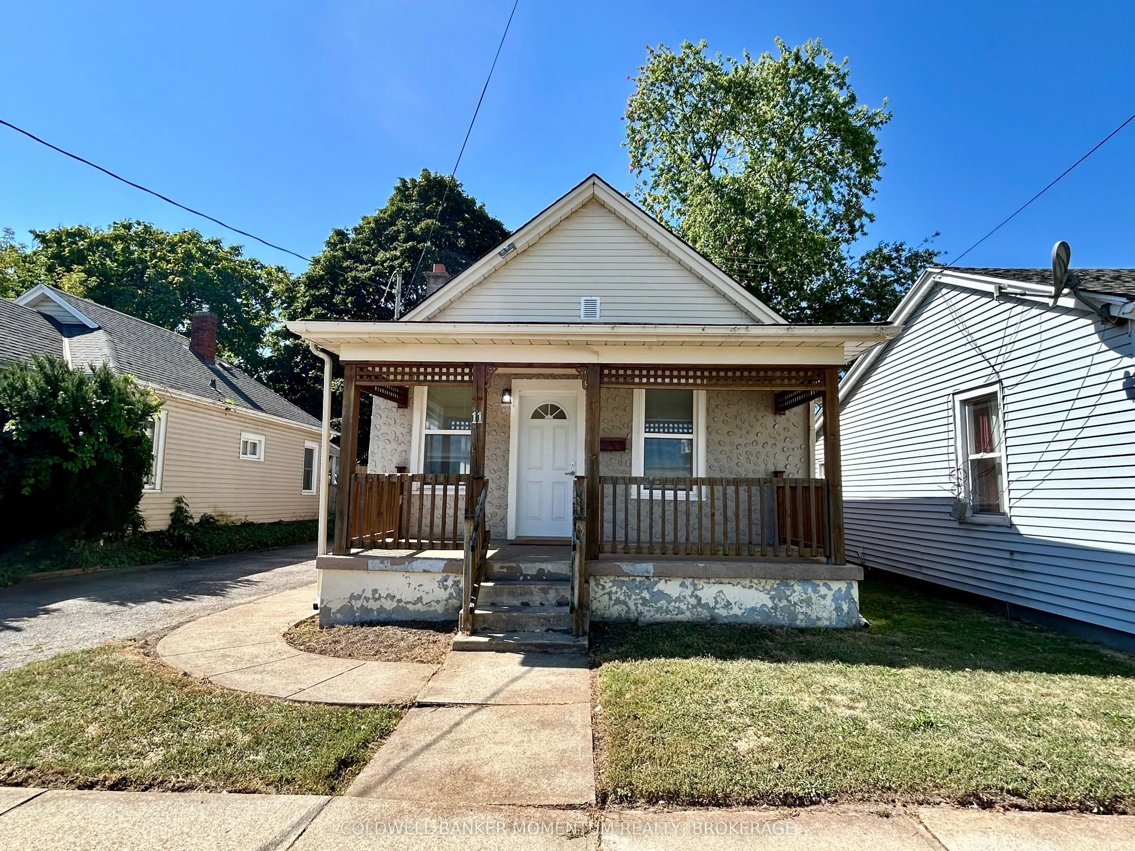 11 Greenlaw Place, ON L2R 4S5