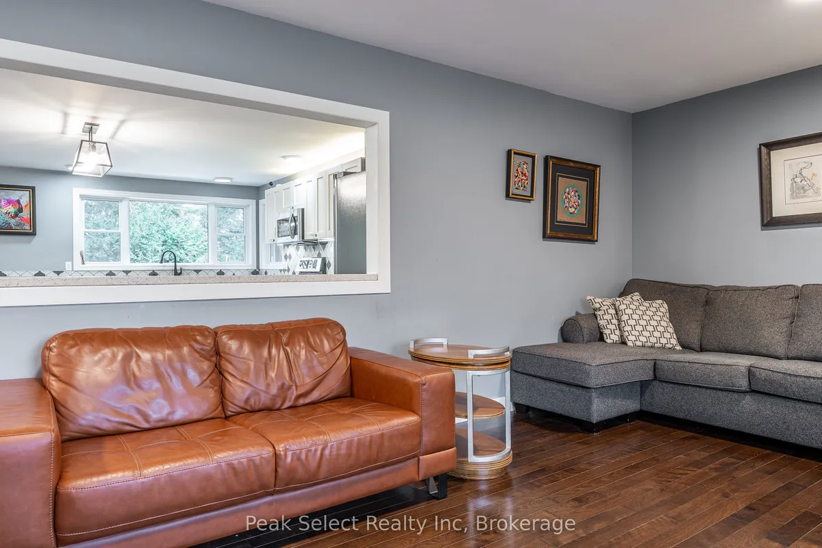 474 Rogers Avenue, ON N4X 1A6