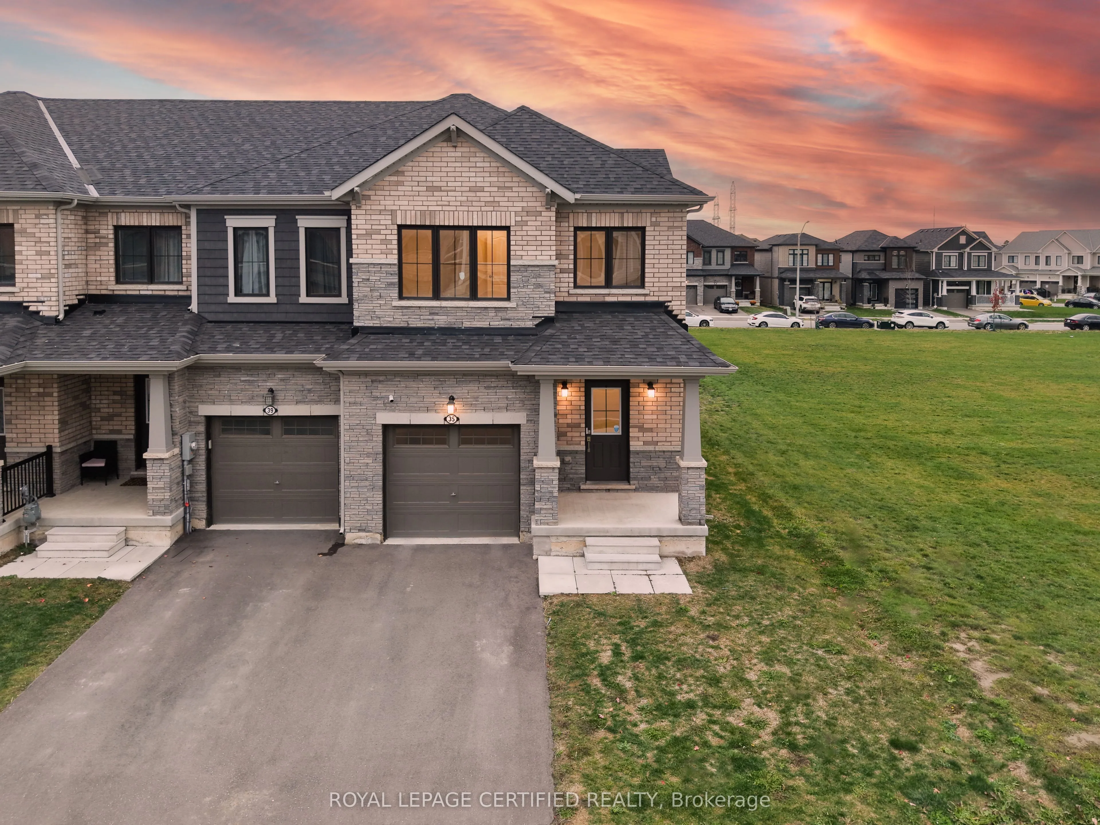 35 Concord Drive, ON L2V 0K9