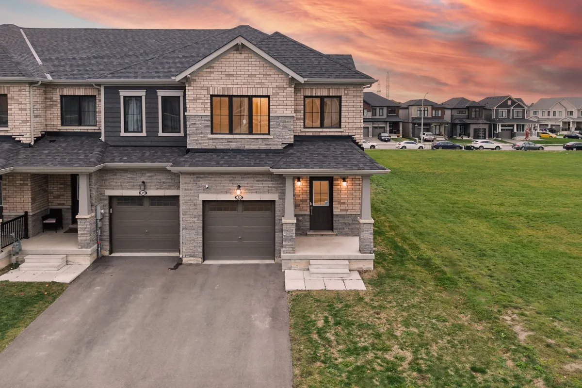 35 Concord Drive, ON L2V 0K9