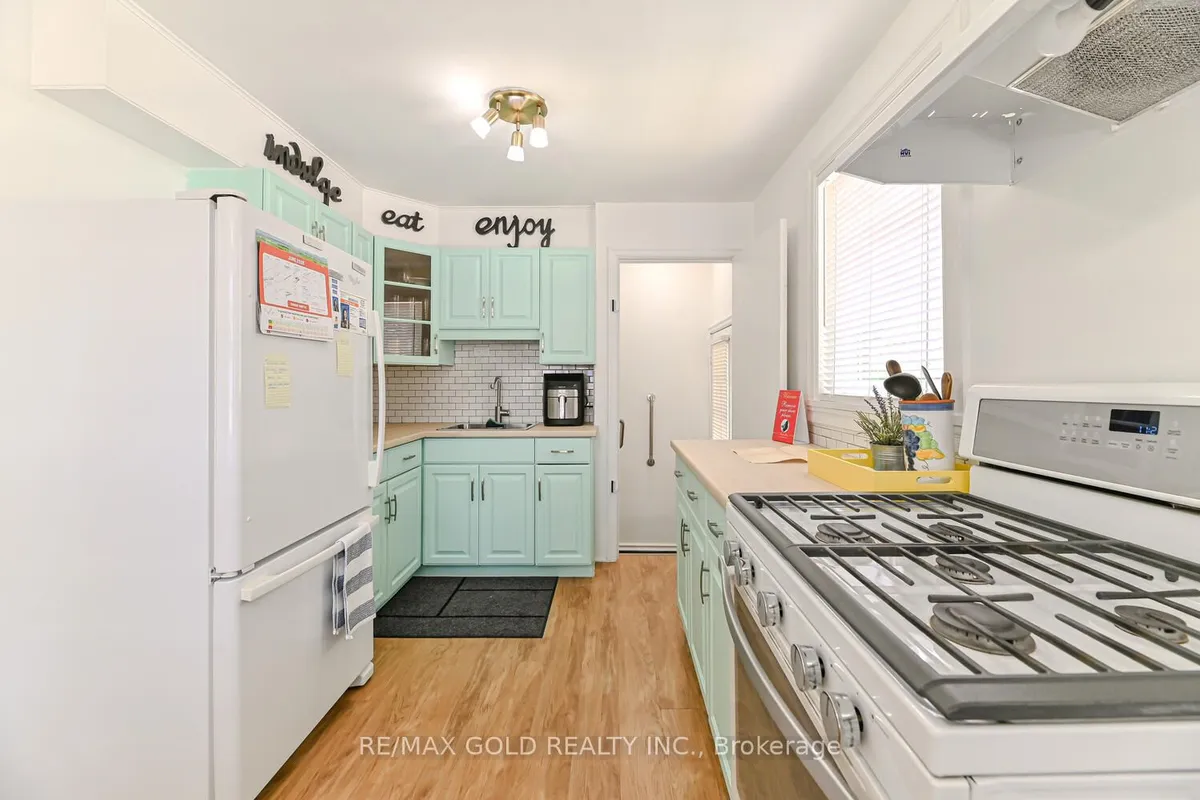 369 york Road, ON N1E 3H2