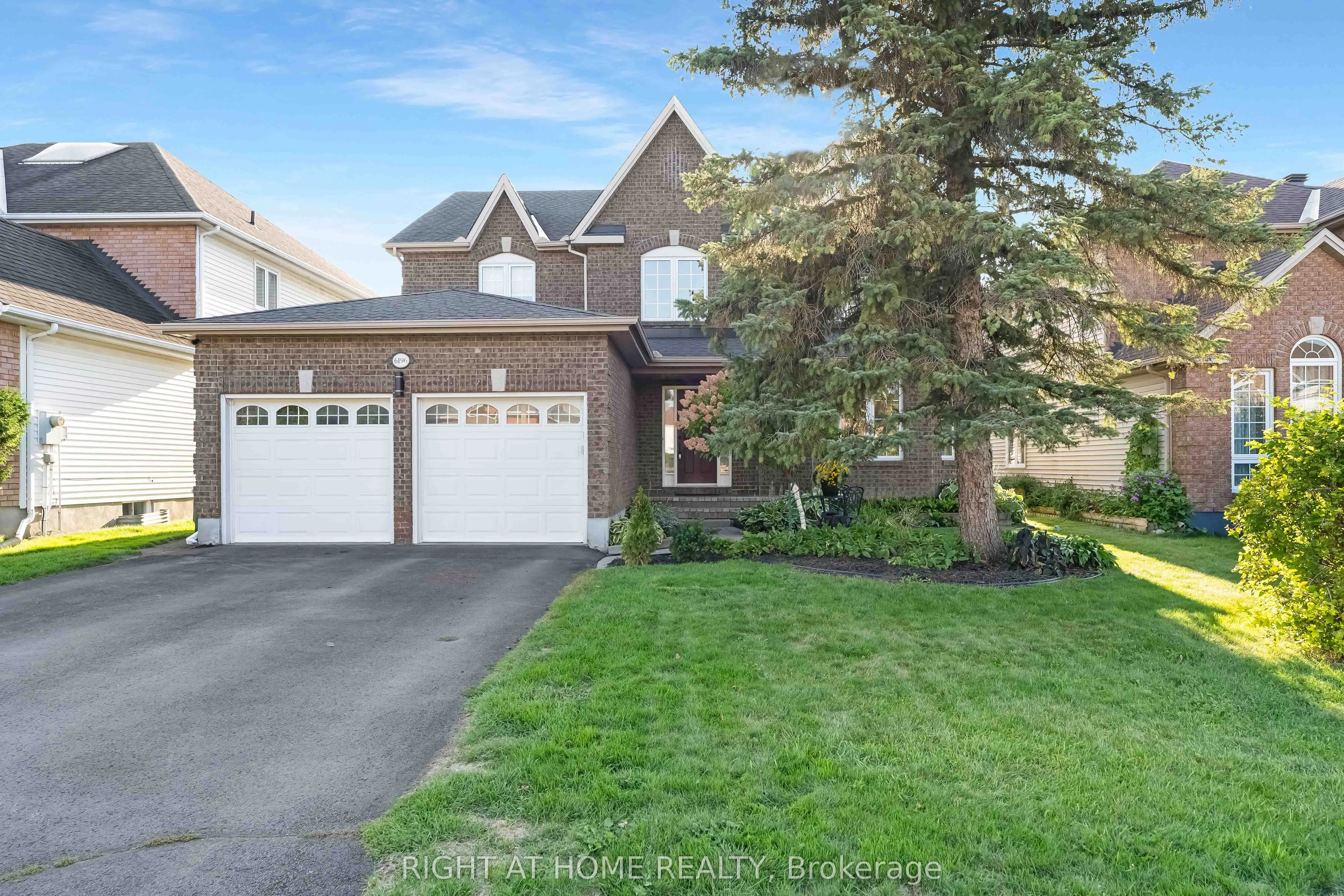 6196 Ravine Way, ON K1C 2W4