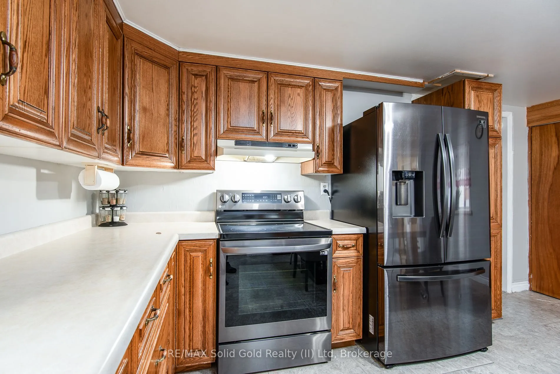 Detached living room at 73 Main Street East Street Mapleton