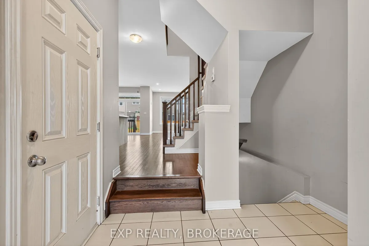 327 BUCKTHORN Drive, ON K7P 0S1