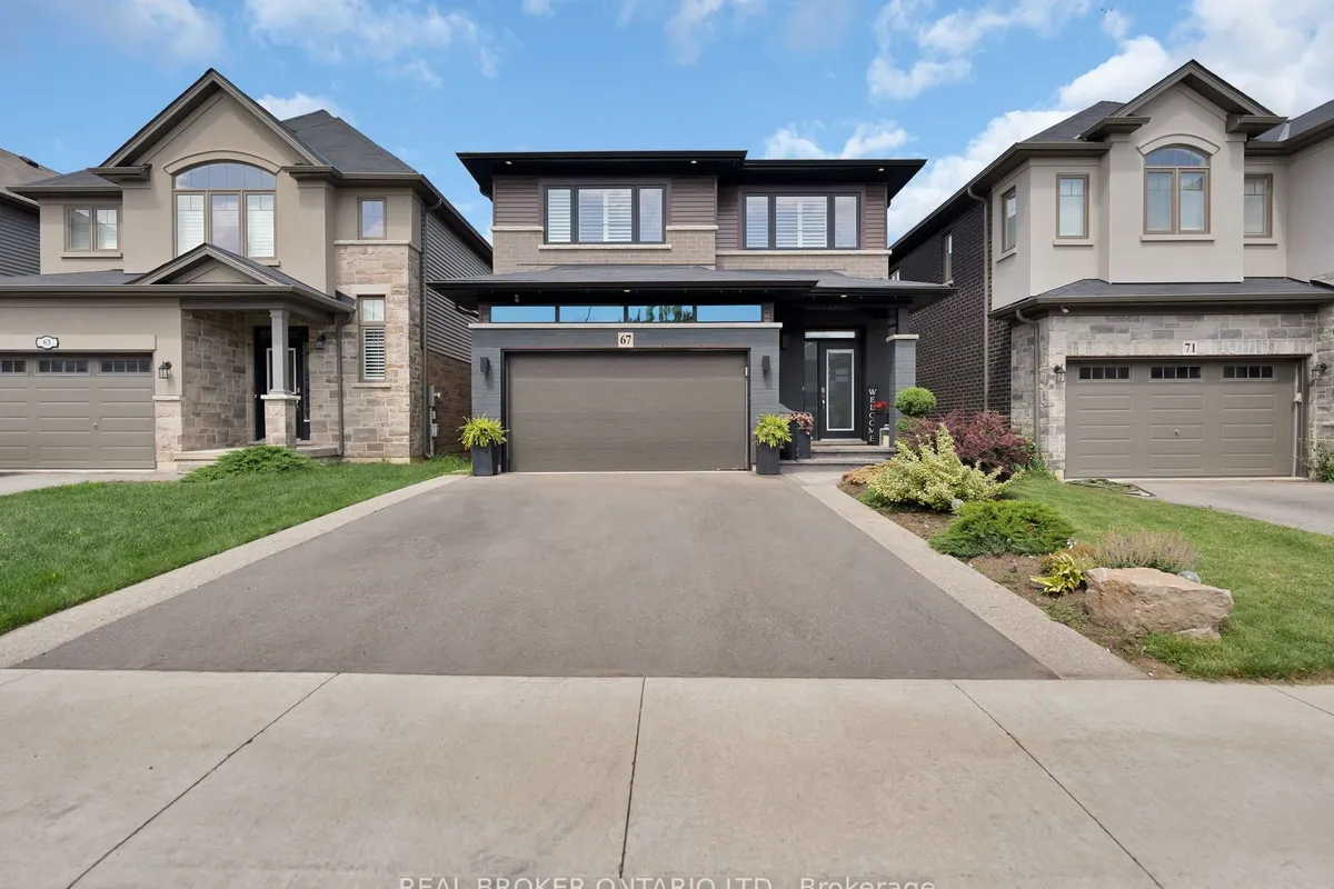 67 Lexington Avenue, ON L8J 0L5