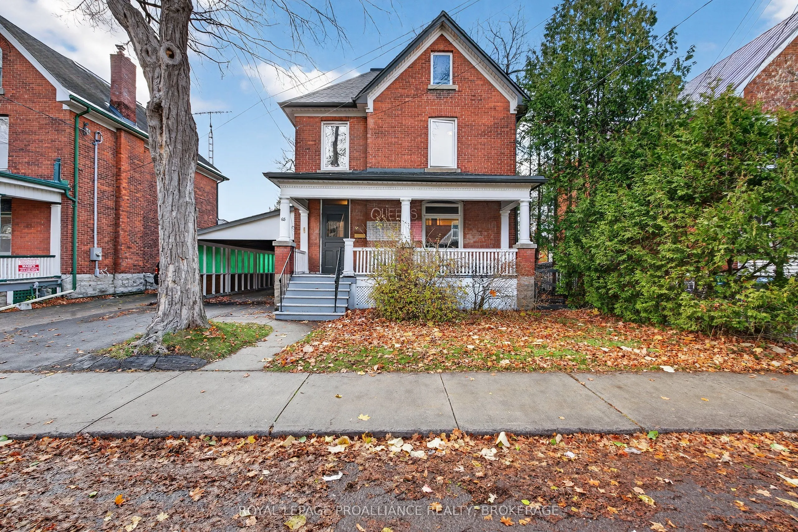 68 Nelson Street, ON K7L 3W8