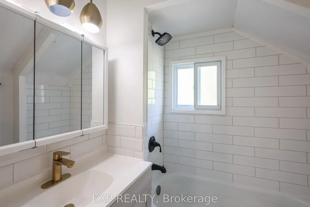 1275 Cannon Street, ON L8H 1V5