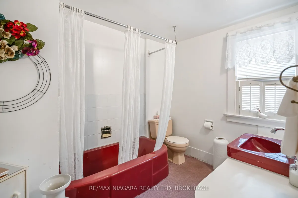 4494 Huron Street, ON L2E 2H3