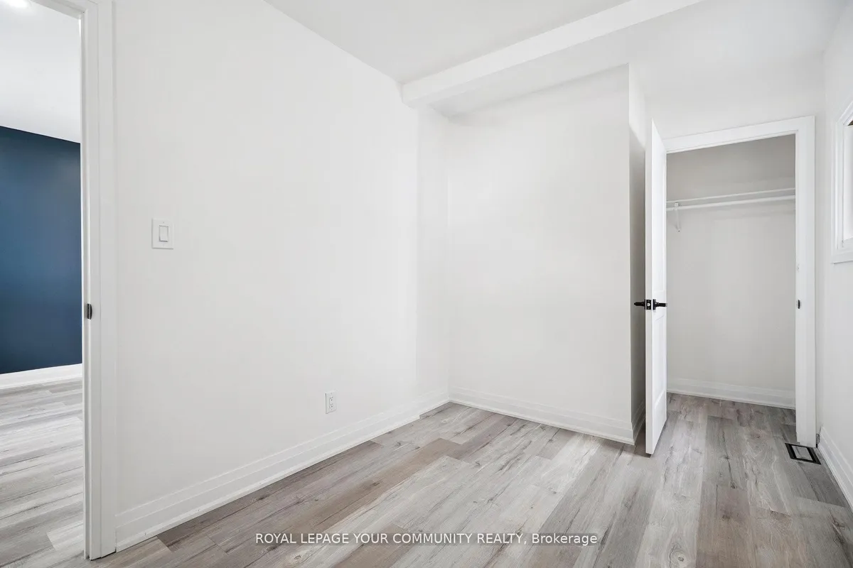 8 Merchison Avenue, ON L8H 3C9