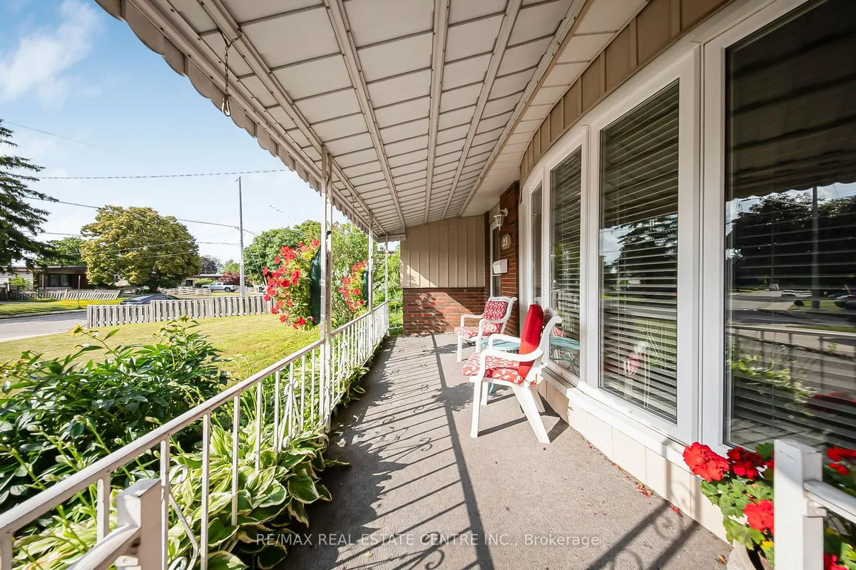 23 Coral Drive, ON L8V 2N4