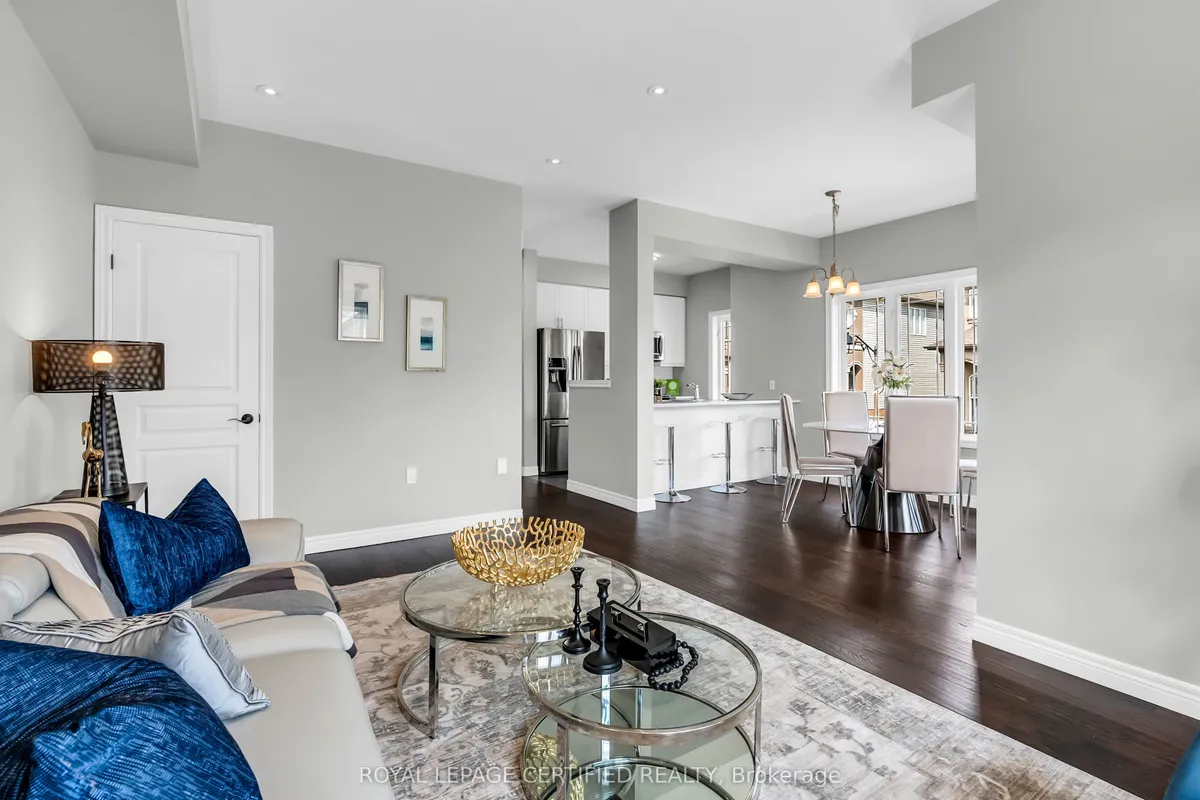 89 Bloom Crescent, ON L0R 1P0