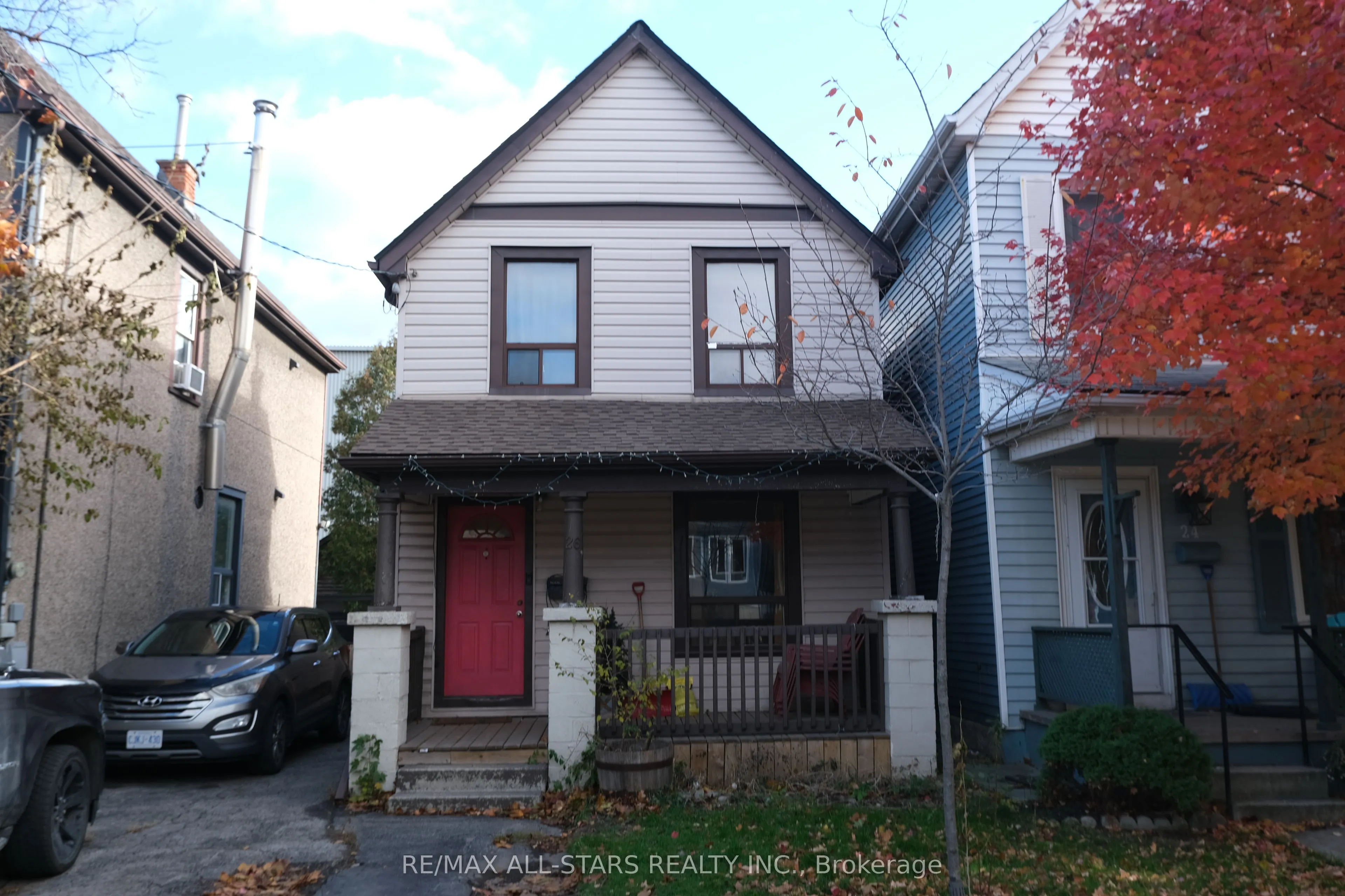 26 Niagara Street, ON L8L 6A2