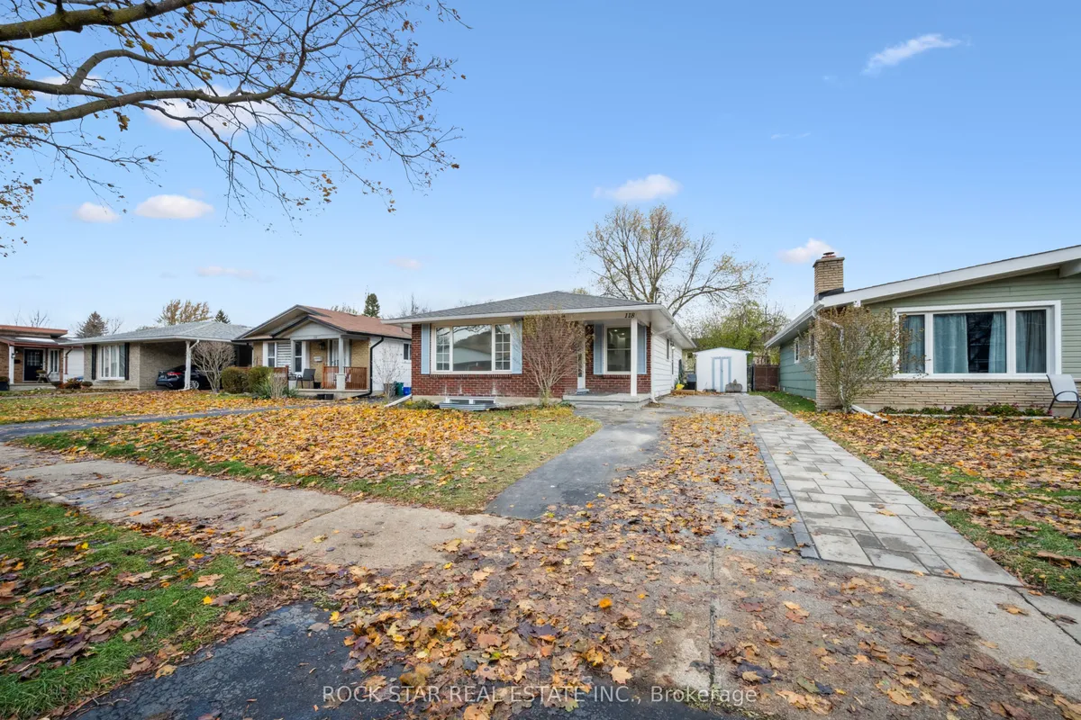 118 Selkirk Drive, ON N2E 1M4
