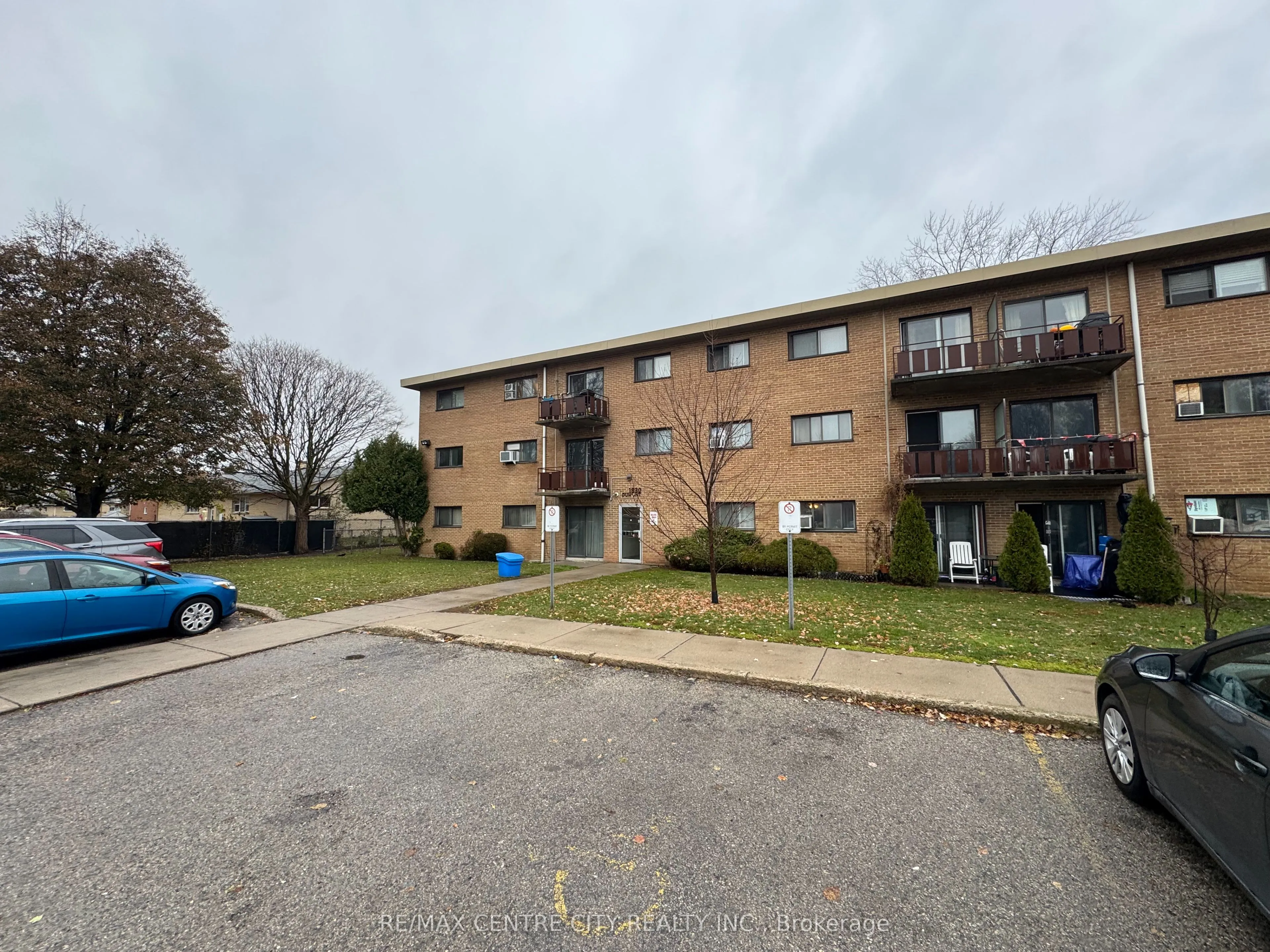 1830 Dumont Street, ON N5W 2S1