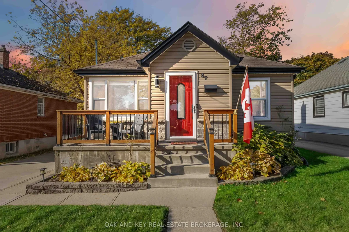 87 Elgin Street, ON N5Z 2T4