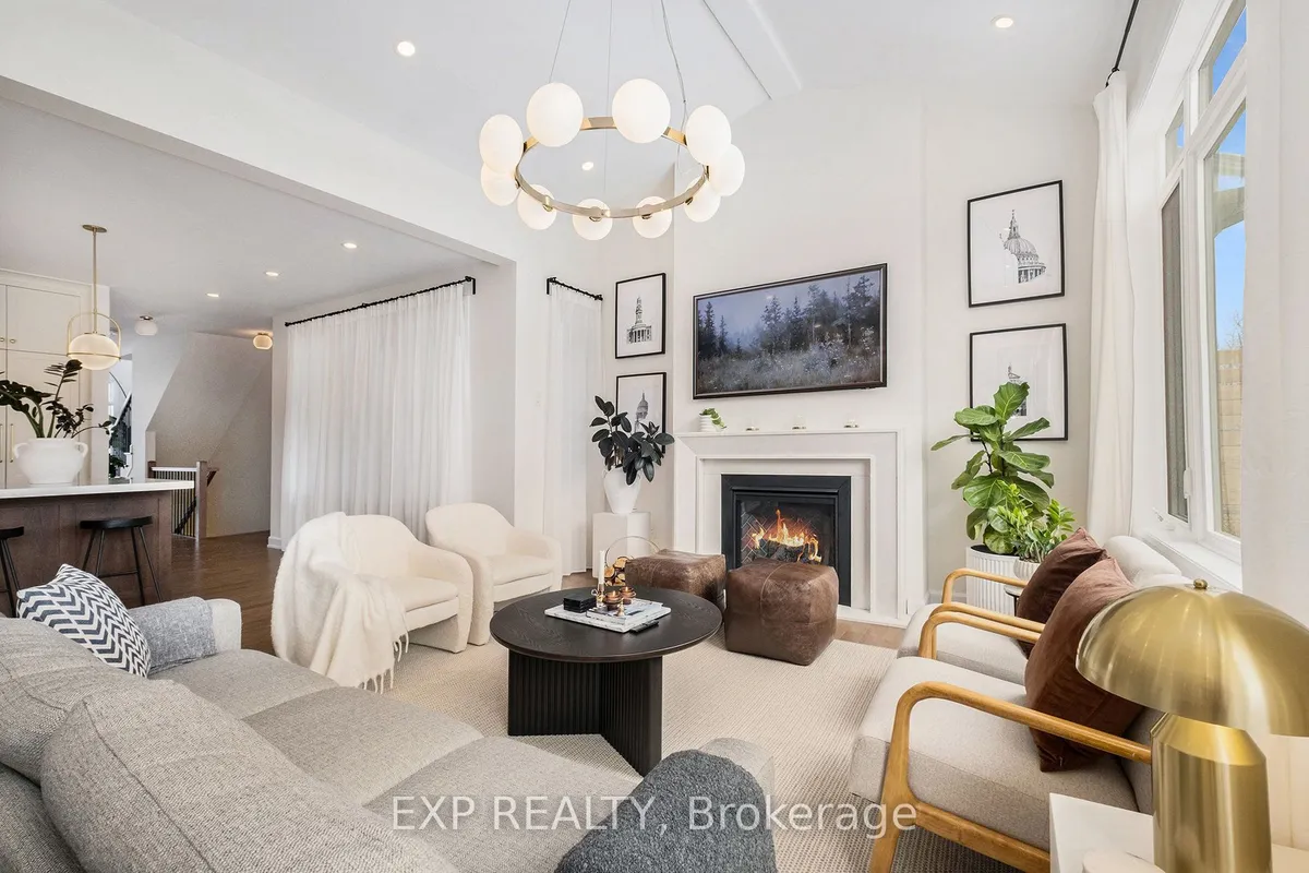 597 Paakanaak Avenue, ON K1X 0H4