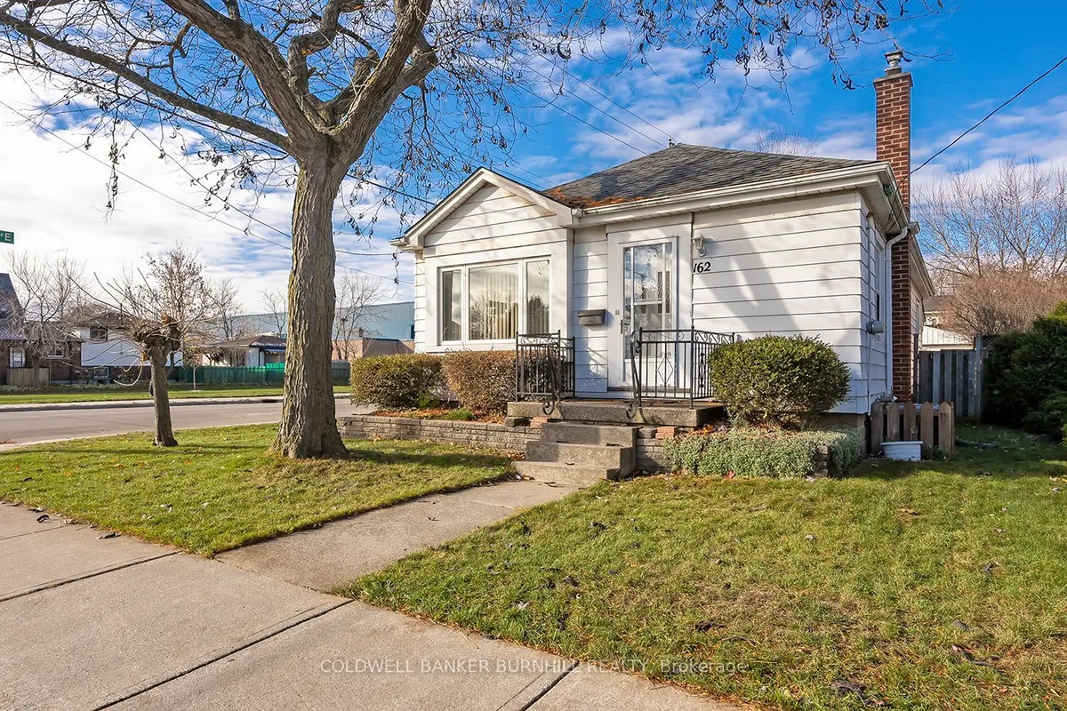 162 East 18th Street, ON L9A 4P1