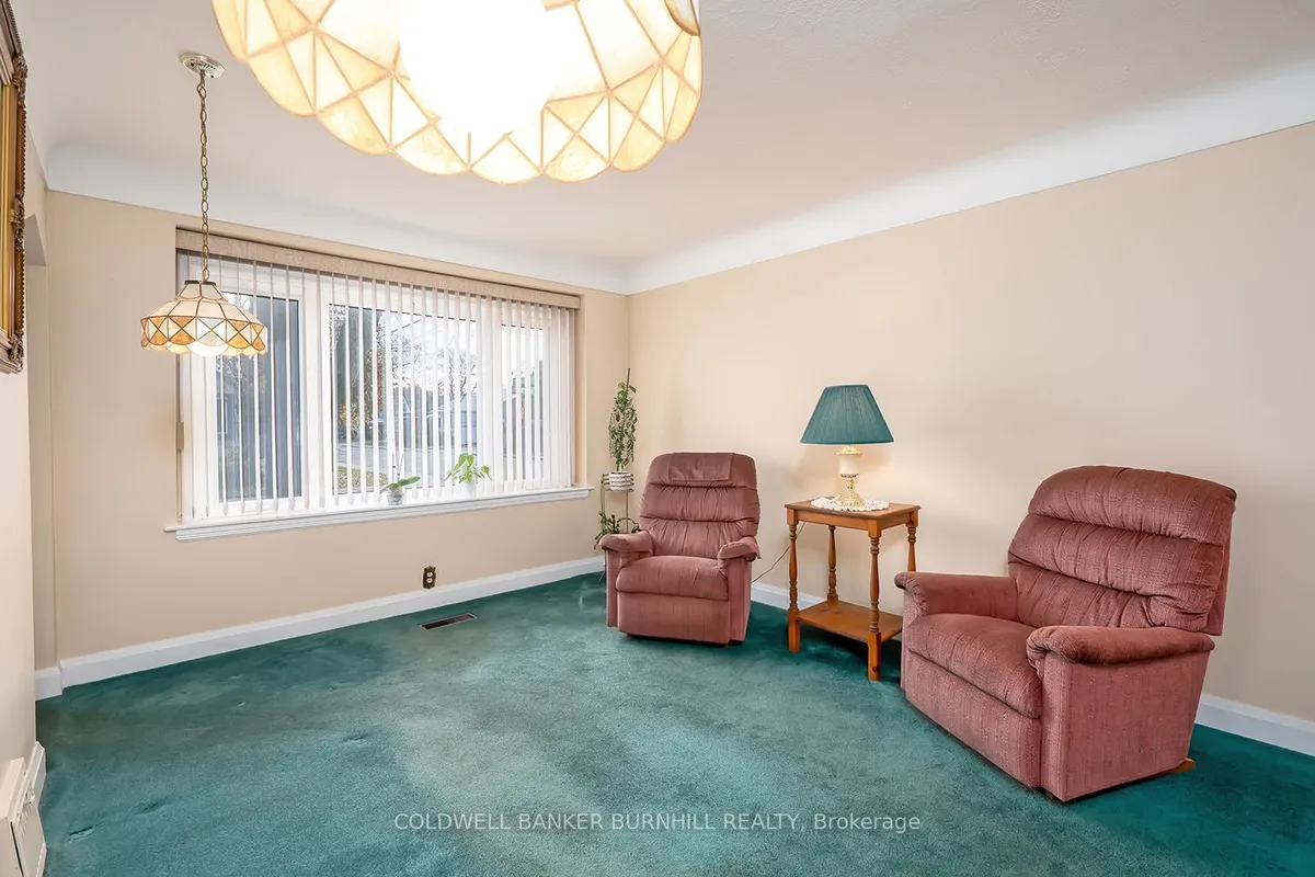 162 East 18th Street, ON L9A 4P1