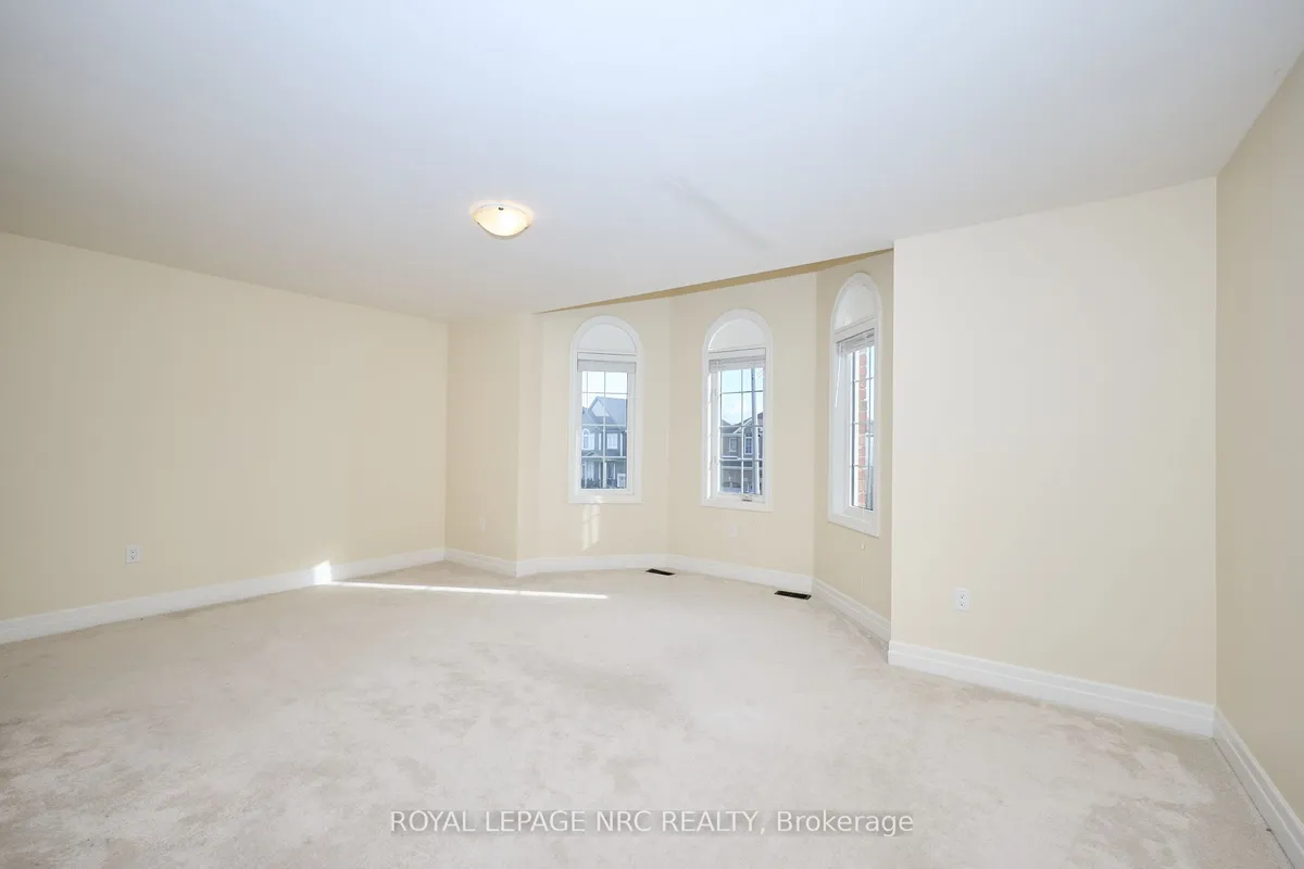 9367 Emerald Avenue, ON L2G 0X5