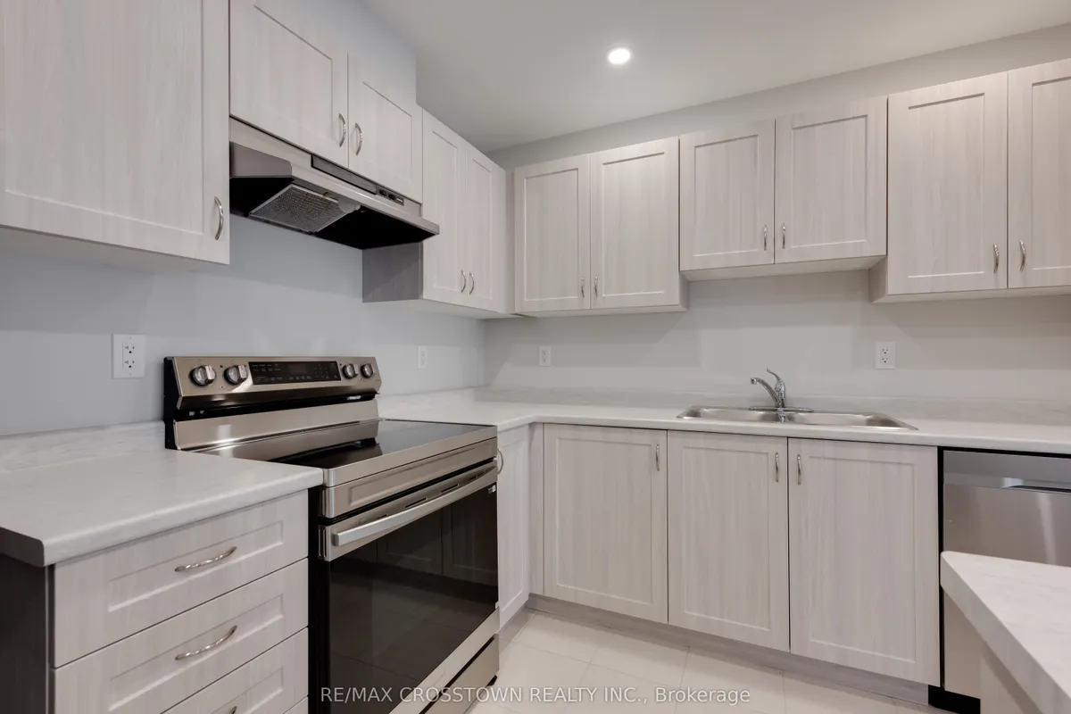 22 McConnell Crescent, ON P1L 0N7