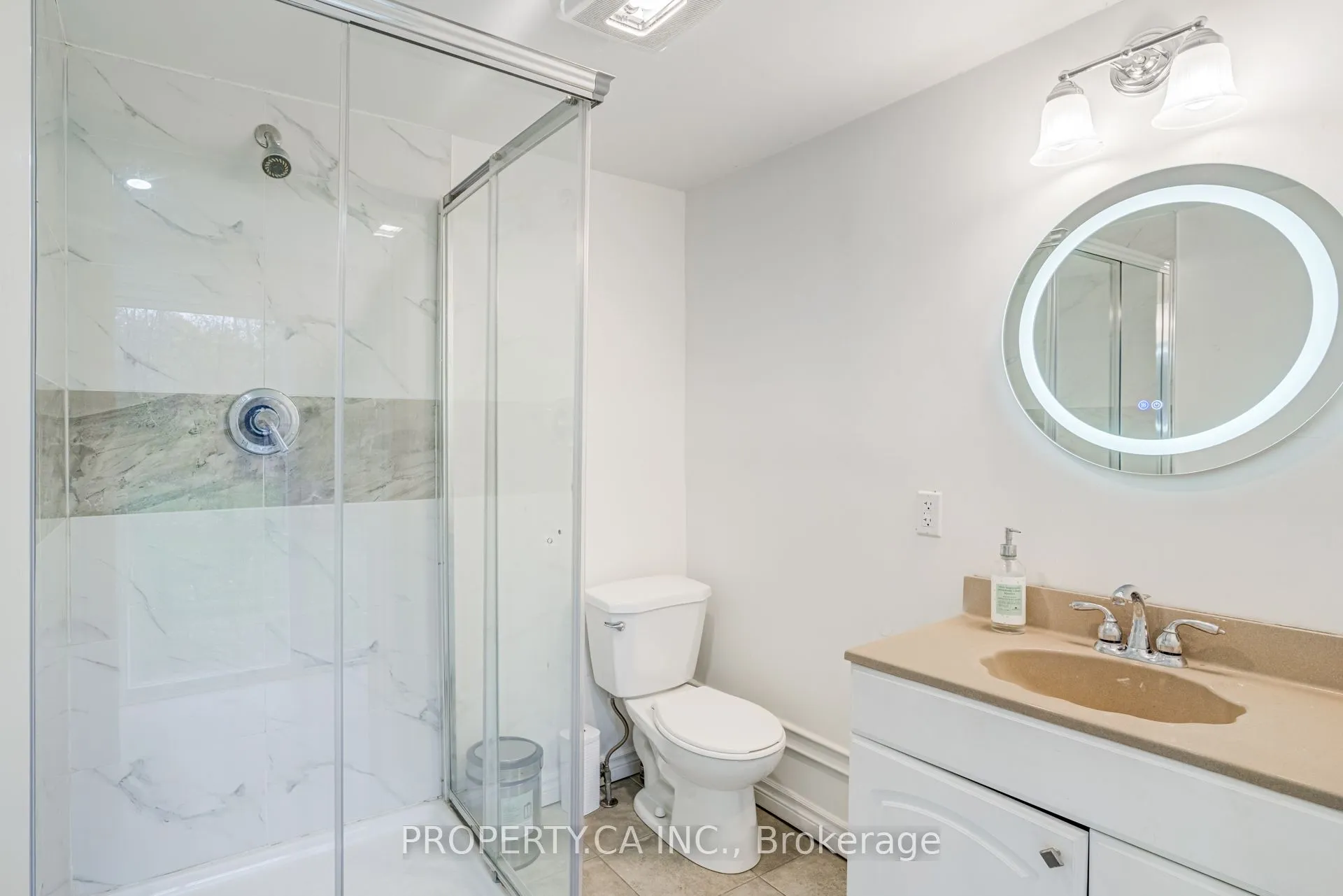 Detached living room at 405 Washington Road Fort Erie