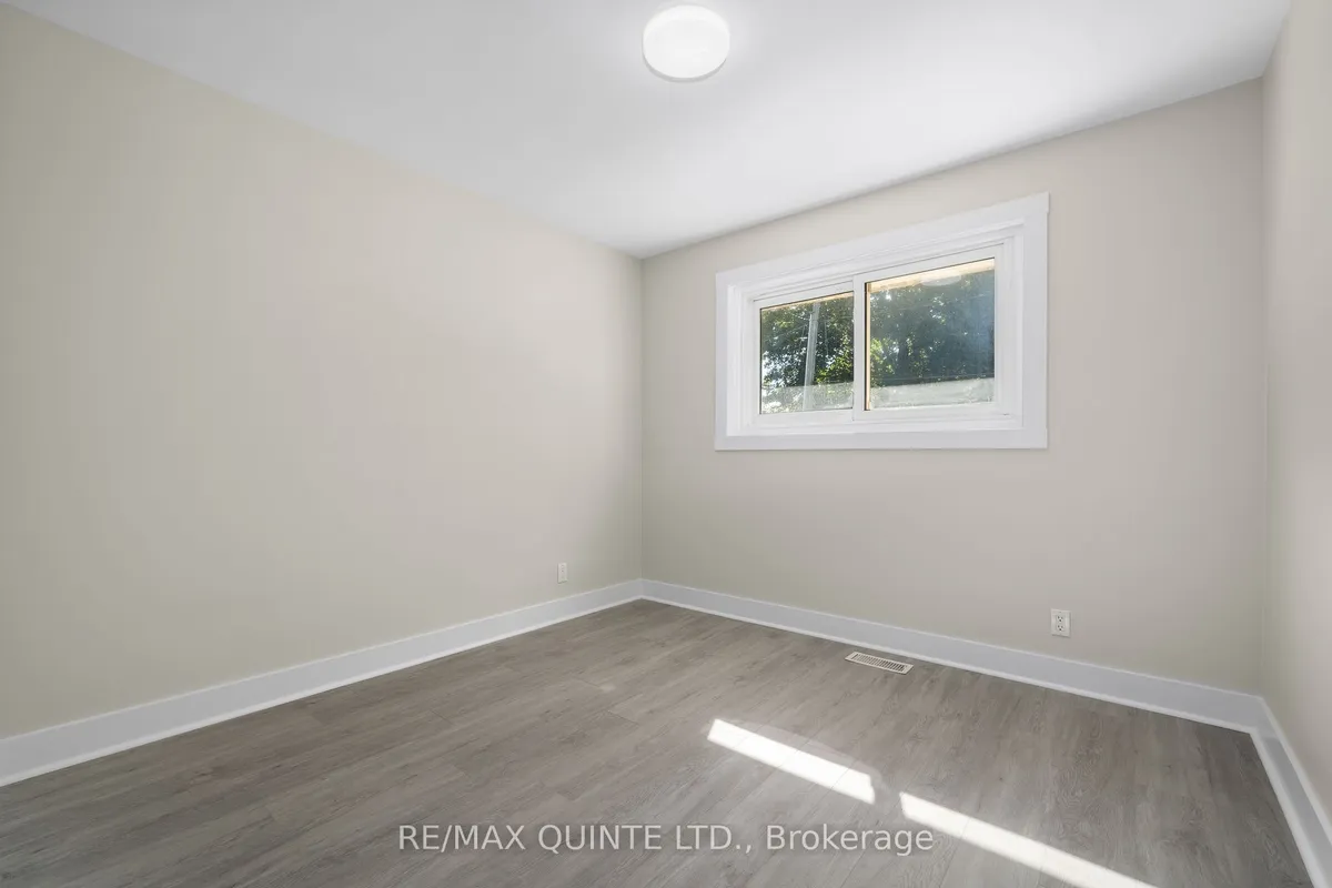 236 McGill Street, ON K8V 3K6