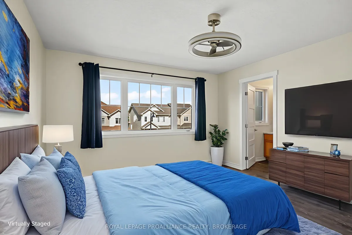 909 Blossom Street, ON K7P 0N2