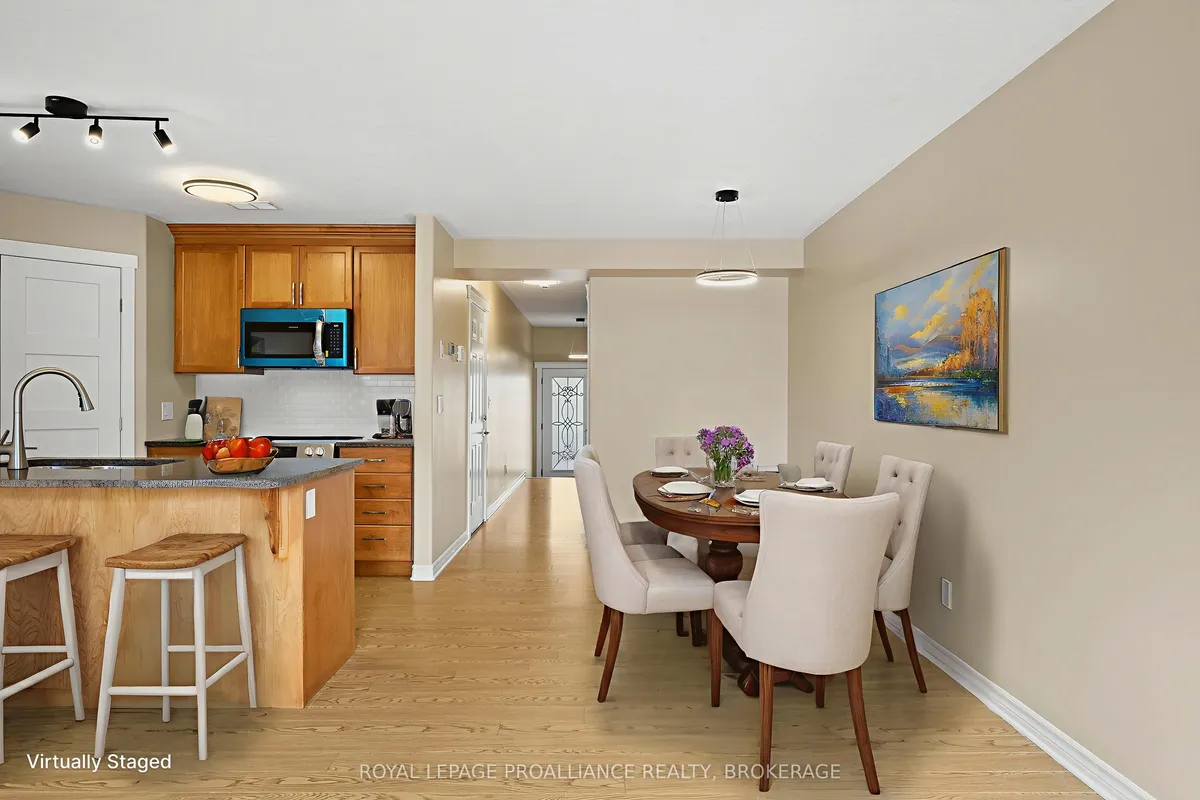 909 Blossom Street, ON K7P 0N2