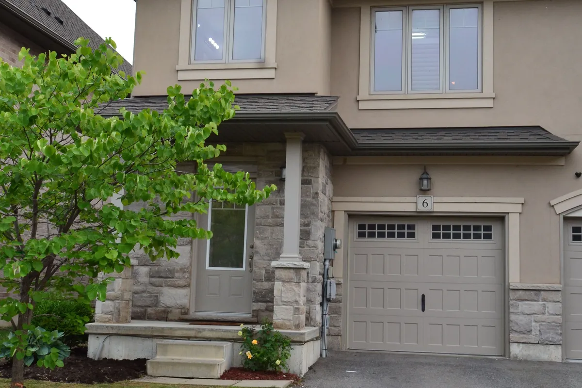 98 Shoreview Place, ON L8E 0J4