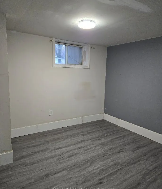 4789 Saint Clair Avenue, ON L2E 3T2