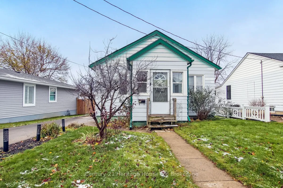 116 East Park Drive, ON N4S 3N2