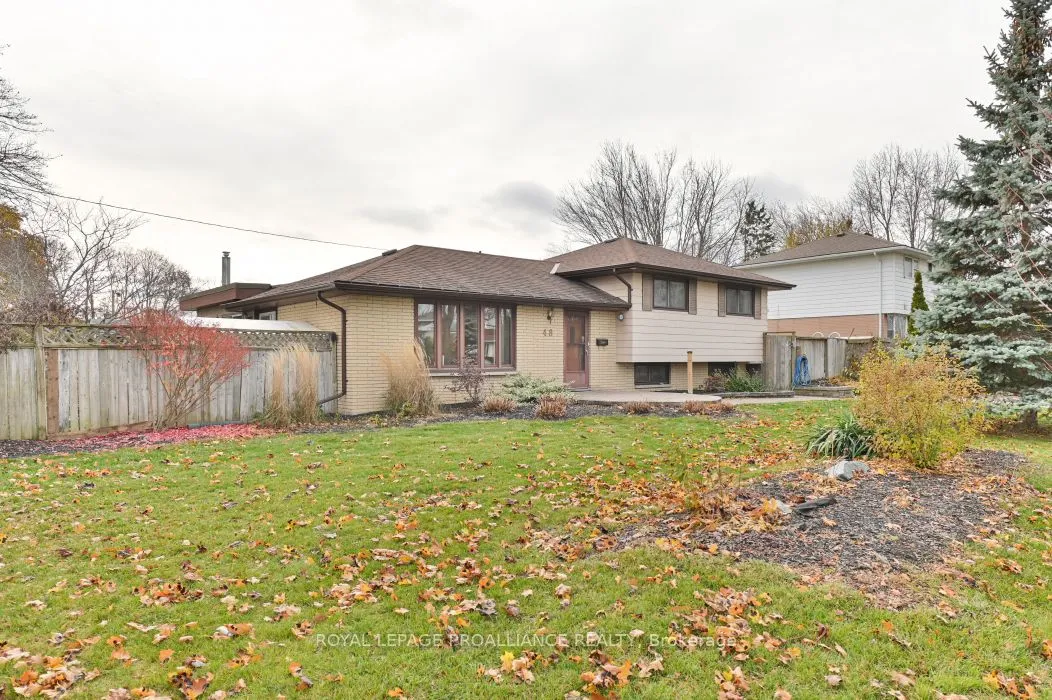 48 Janlyn Crescent, ON K8N 1L2