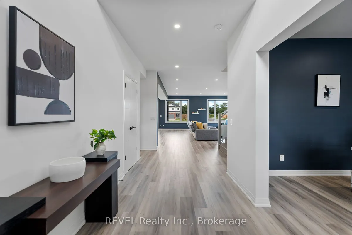 7365 Jonathan Drive, ON L2H 3T3