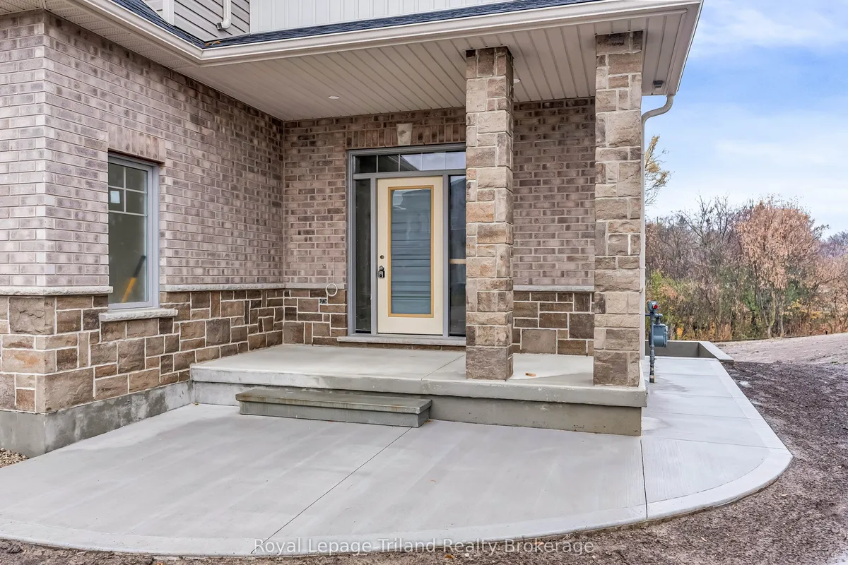 1242 Caen Avenue, ON N4T 0J4