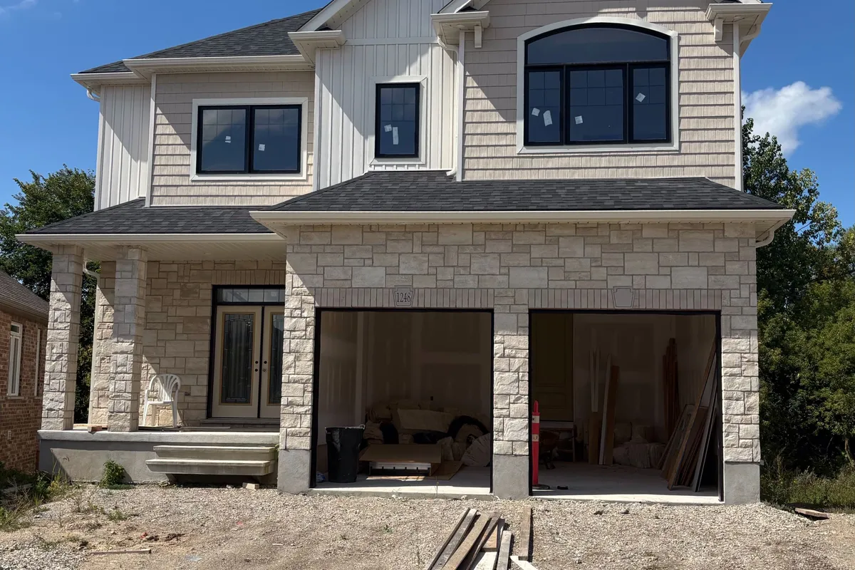 1248 Caen Avenue, ON N4T 0J4