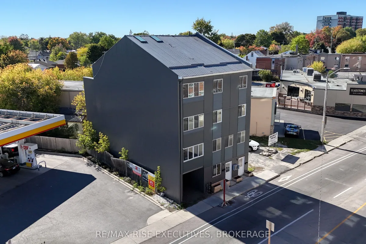 682 Princess Street, ON K7L 1E7