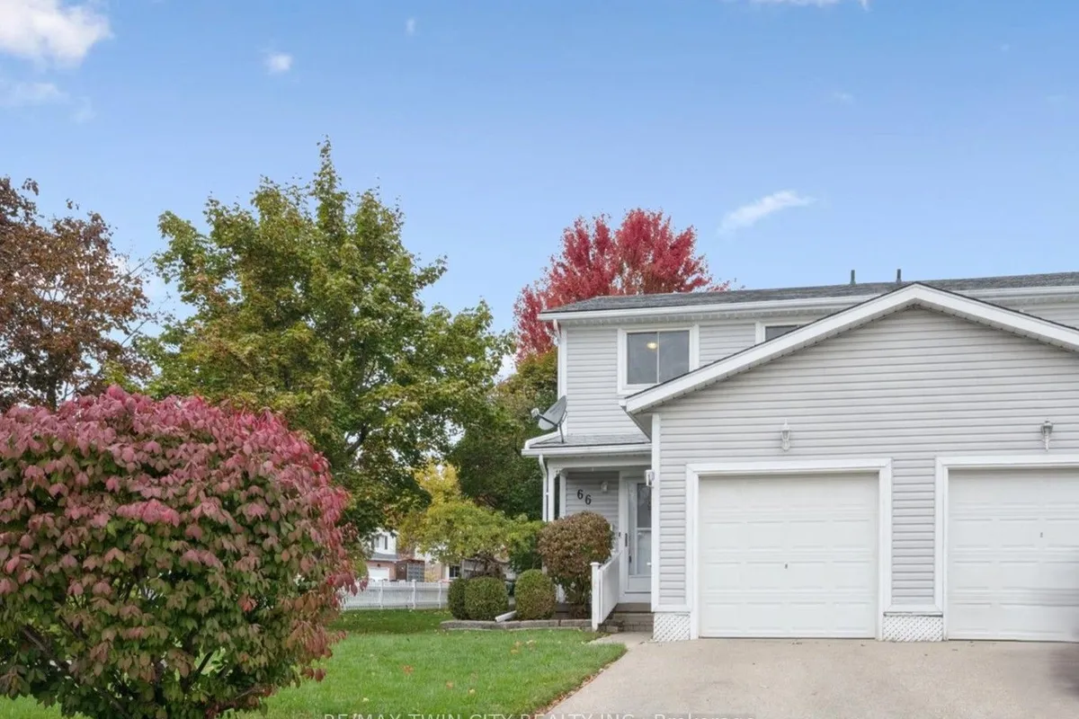 66 Benesfort Drive, ON N2N 3B6