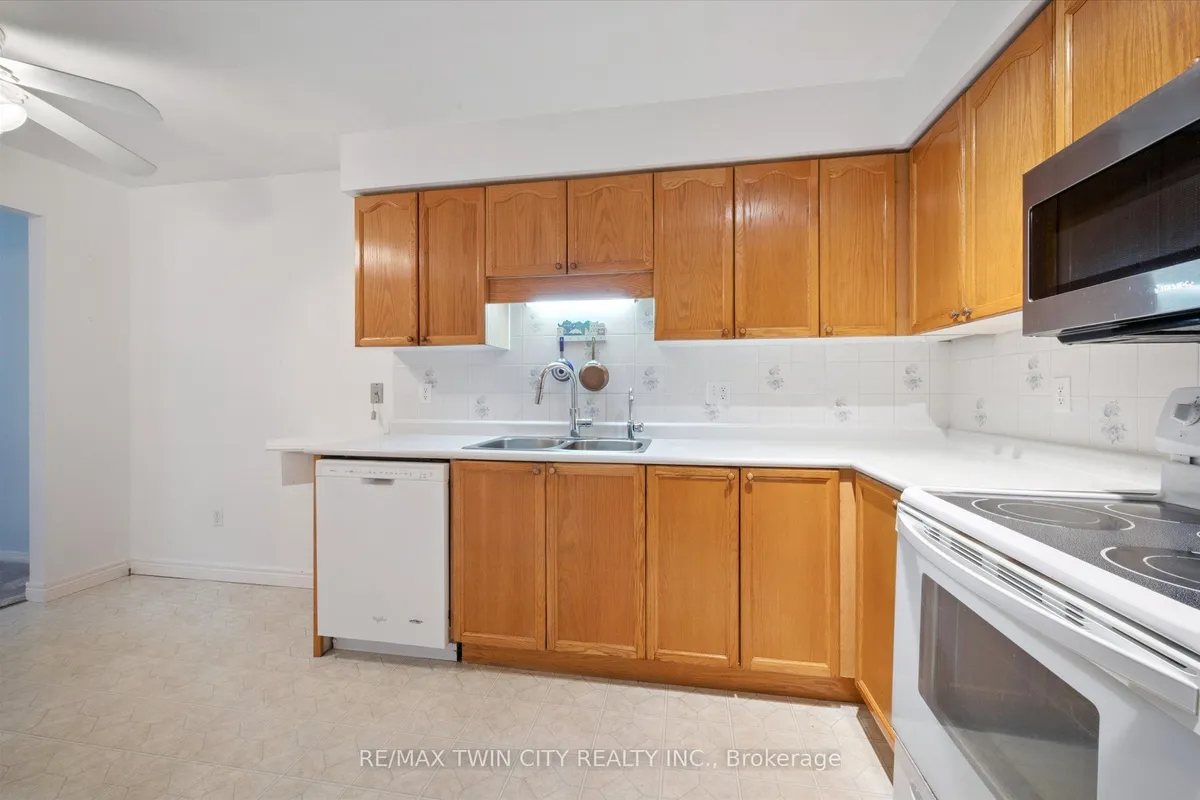 66 Benesfort Drive, ON N2N 3B6