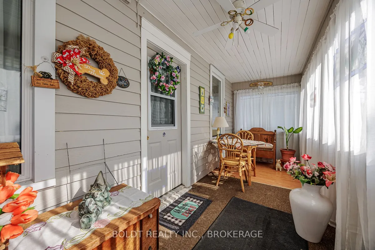 66 Chapel Street, ON L2V 2E6