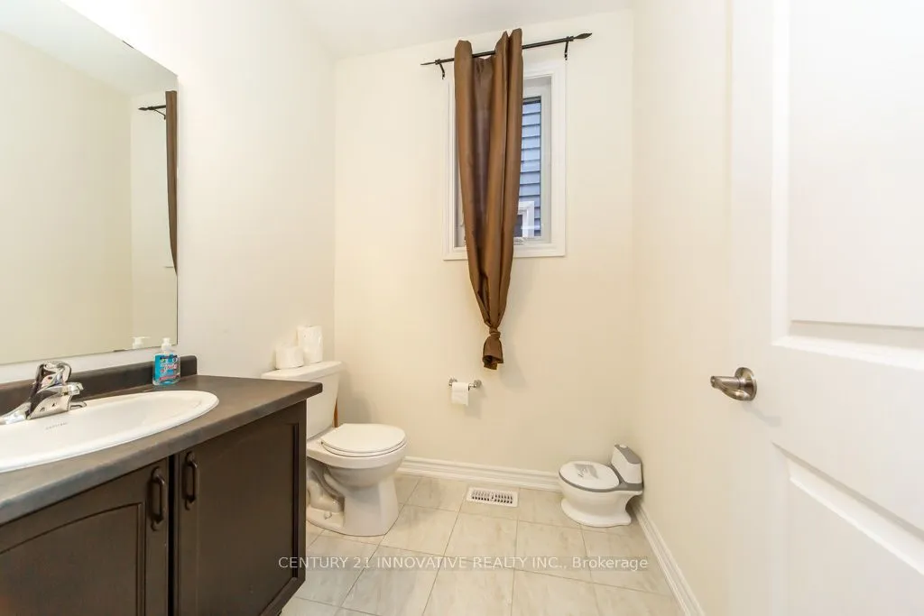 Detached kitchen at 260 Beechwood Forest Lane Gravenhurst