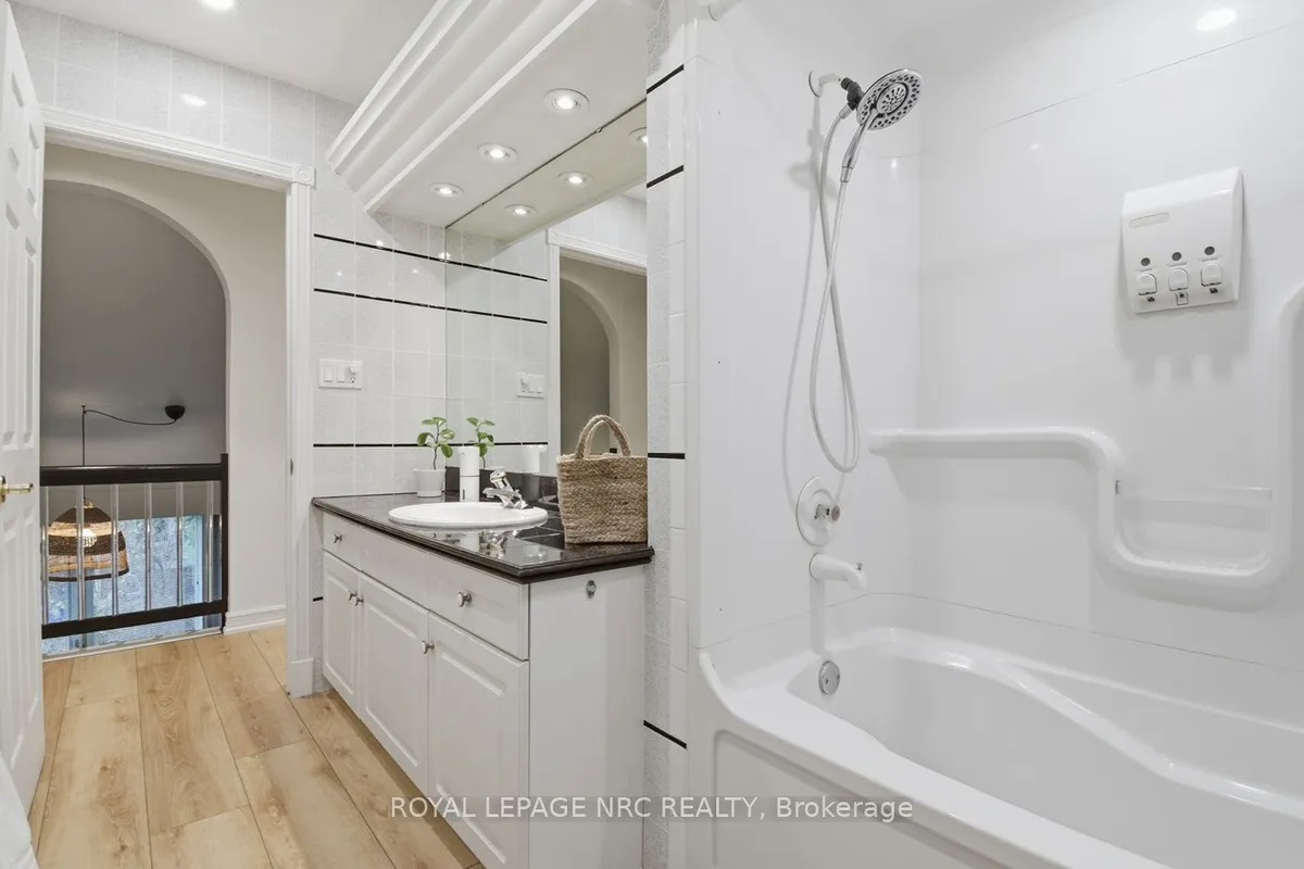 12 Fuller Crescent, ON L2V 4B9